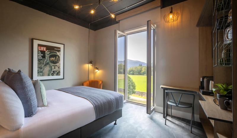 Hotel67 คิลลาร์นีย์ ภายนอก รูปภาพ